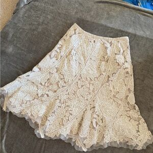 Peter Nygard Cream Satin Skirt